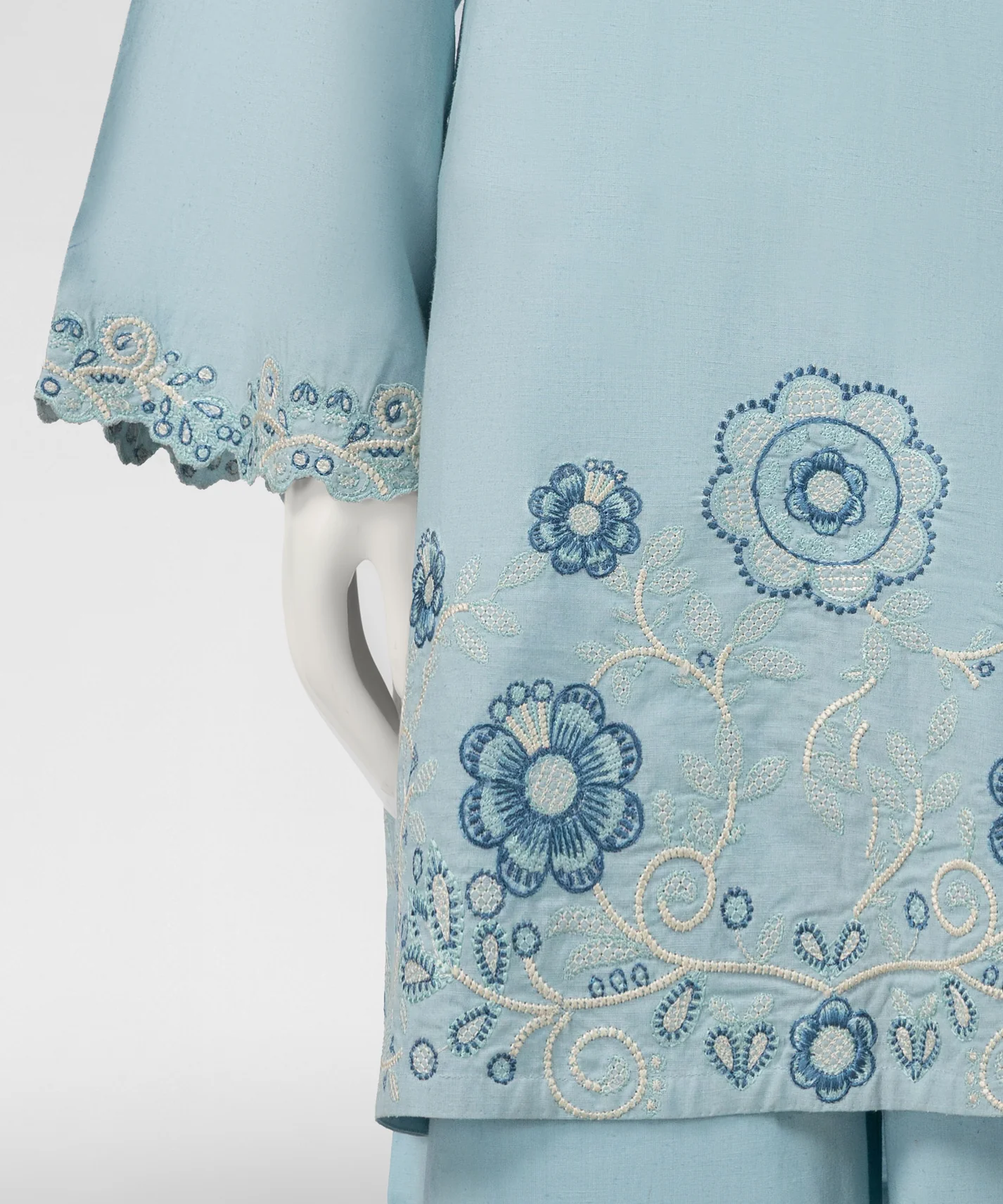 sky blue embroidered linen co-ord set - Image 4