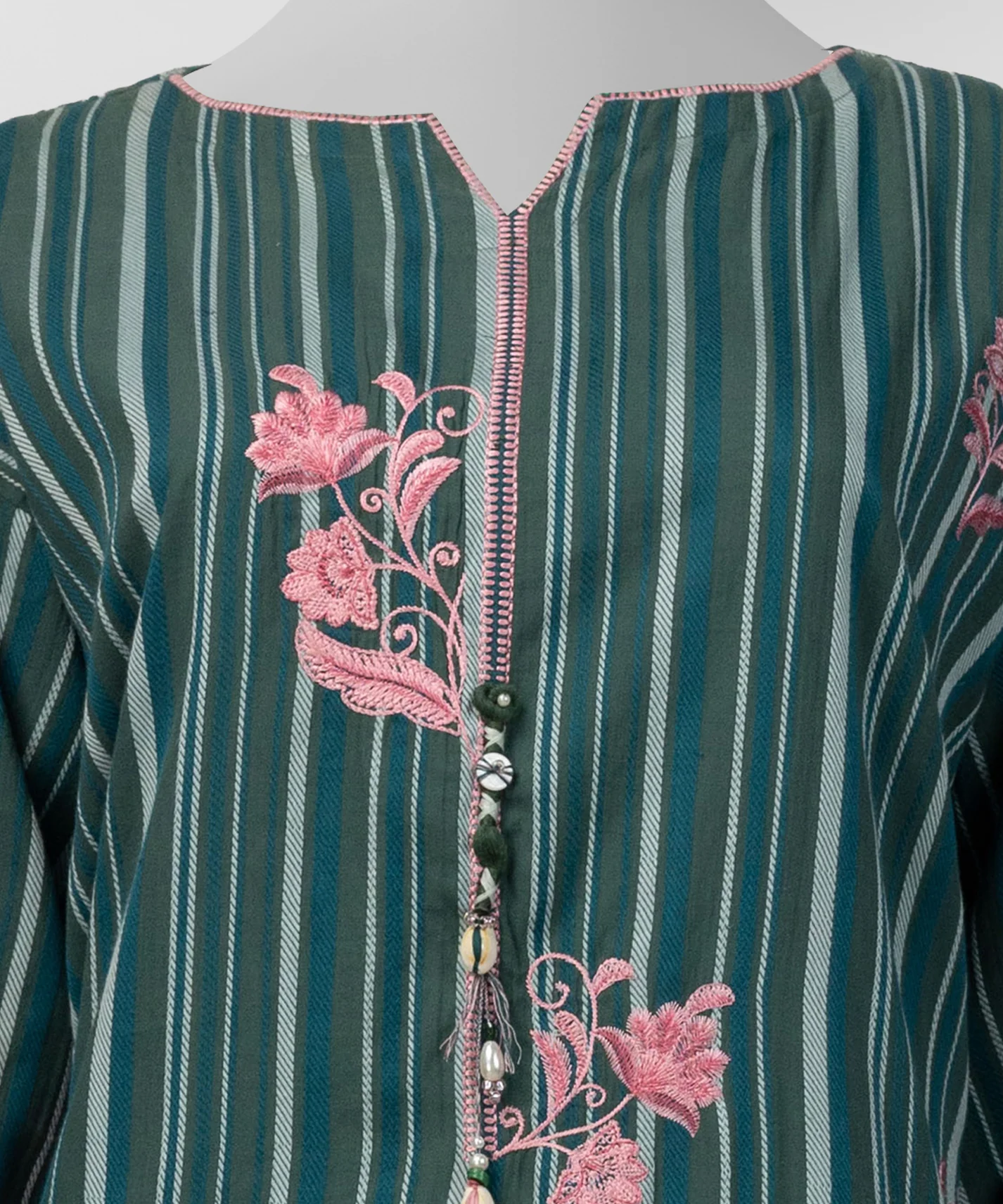 green embroidered jacquard co-ord set - Image 3